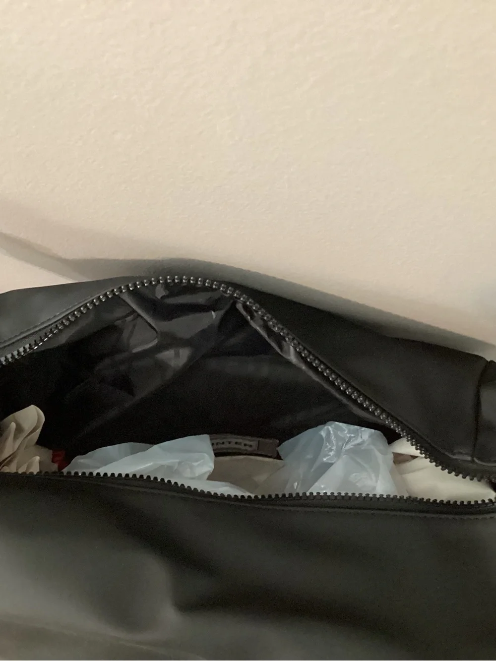 Hunter Black Men's Backpack with Red Accents